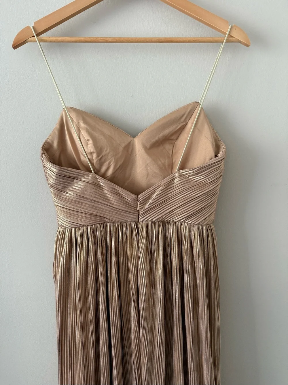 NWT - Ieena for Mac Duggal - Gold Metallic Ruched A Line Gown